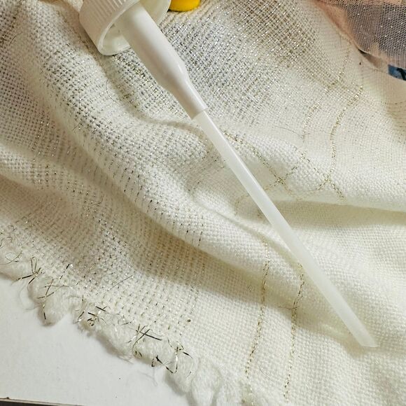 Vintage Mickey Mouse Soap Dispenser - Picture 3 of 12